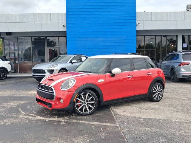 mini hardtop 4 door 2019 WMWXU3C54K2H86503 image mini hardtop 4 door 2019 WMWXU3C54K2H86503 image